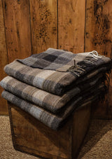Super-soft Recycled Wool Bothy Throw - Natural Plaid