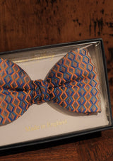 Silk Pre-Tie Bow Tie - Purple Diamond