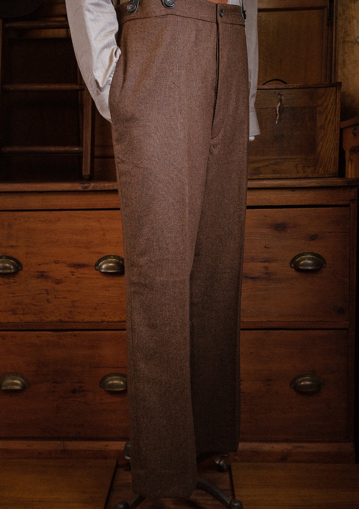 Hawthorne Fishtail Trousers - Bison Brown