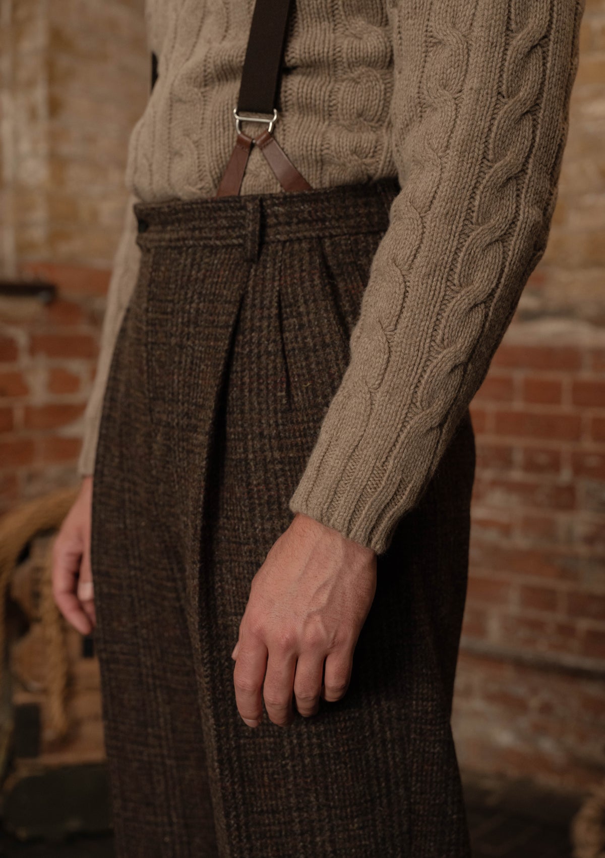 Anderson Cable Knit Super-soft Lambswool Sweater - Biscuit