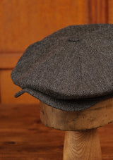 Stanton Baker Boy - (Wide Width) Dark Grey Herringbone