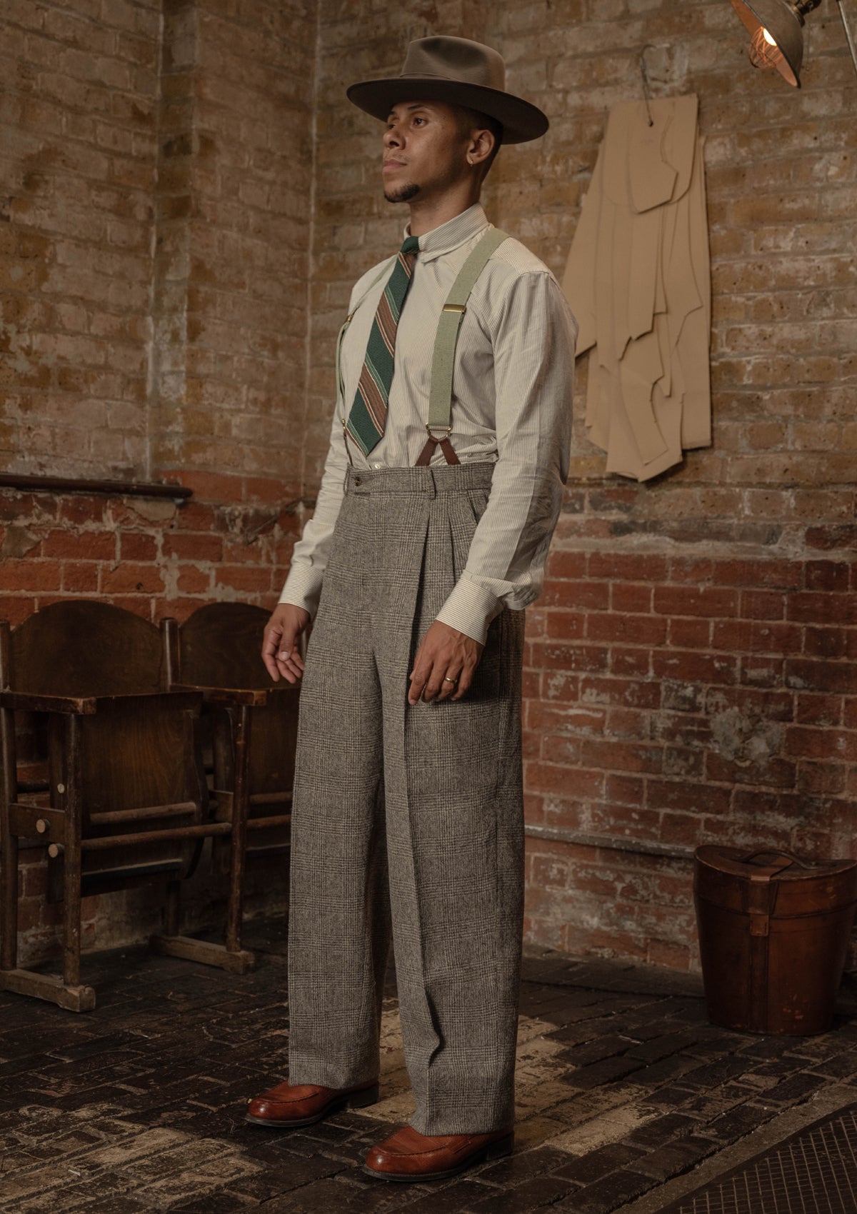 Munro Clark Trouser - Grey Prince of Wales