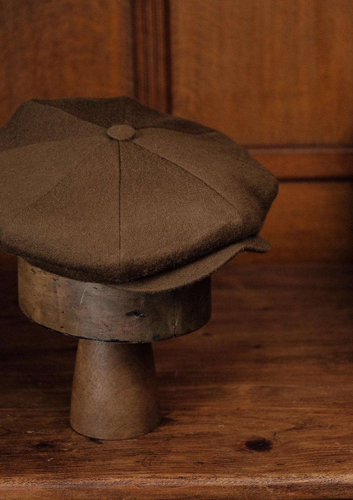 Stanton Baker Boy - (Wide-Width) Pecan Cashmere