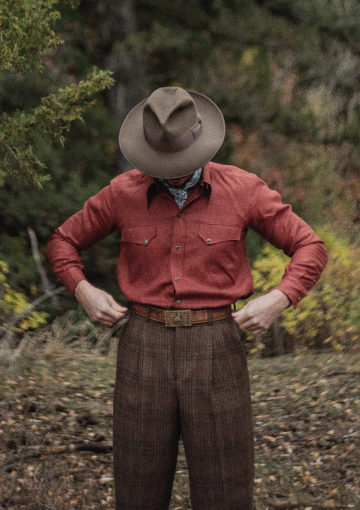 Early Western Shirt - Rust Red Lightweight Linen