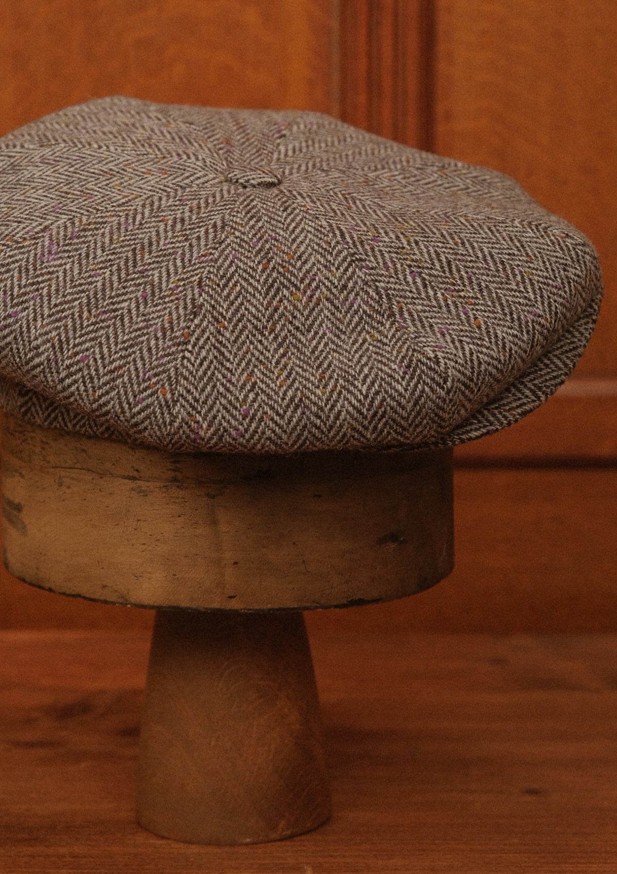 Stanton Baker Boy - (Wide-Width) Ash Fleck Herringbone Tweed