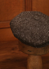 Stanton Baker Boy - (Wide-Width) Black Grain Donegal Tweed