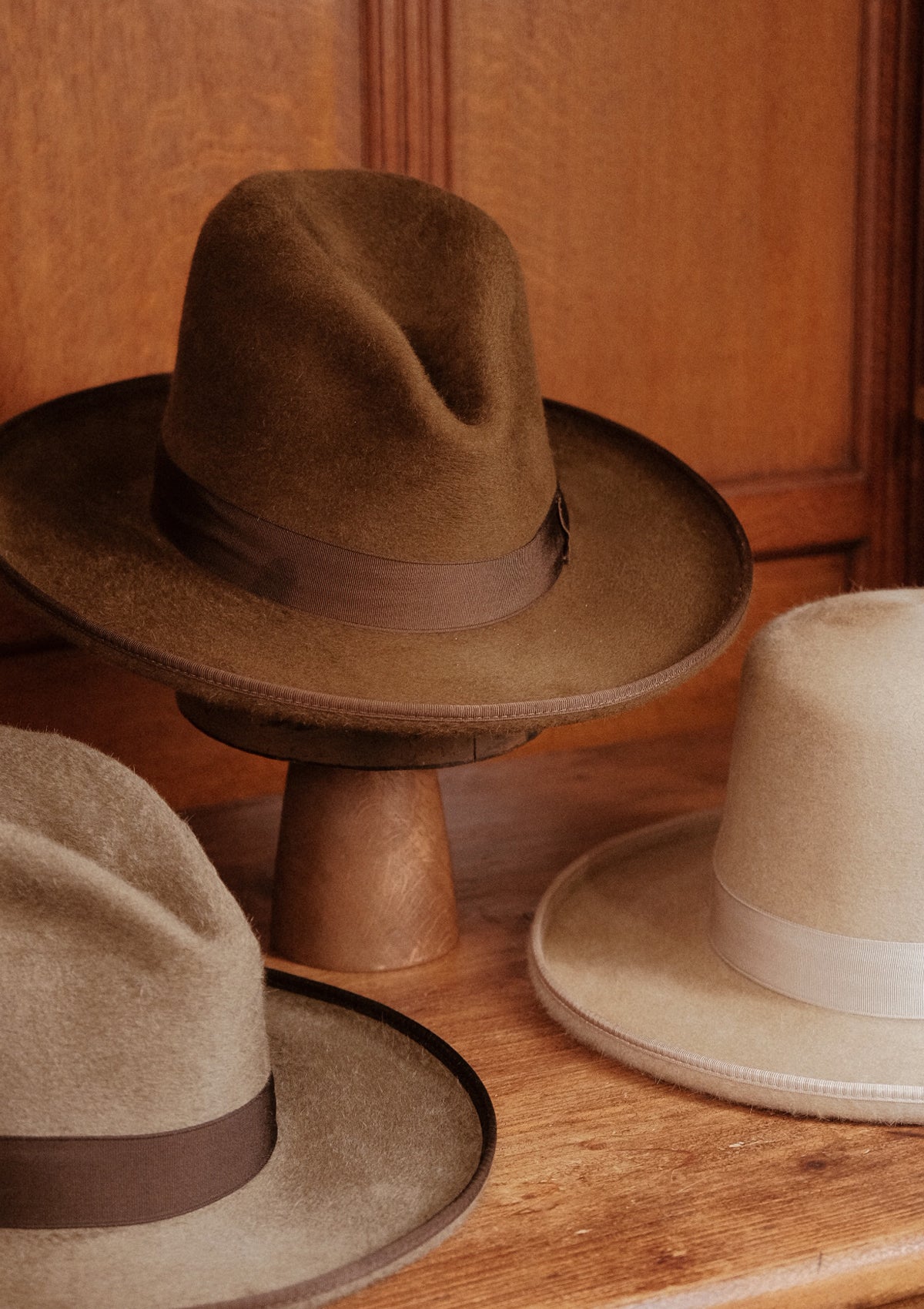 Lawson Open-Crown Fedora - Beige & Caramel