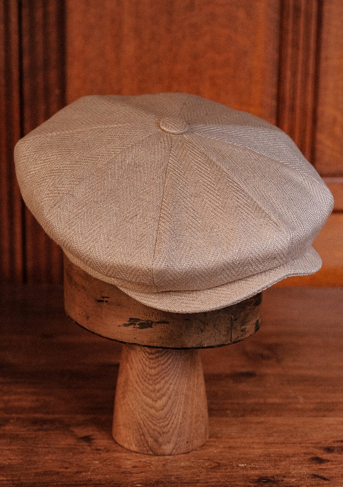 Stanton Baker Boy - (Wide-Width) Thatched Silk Herringbone